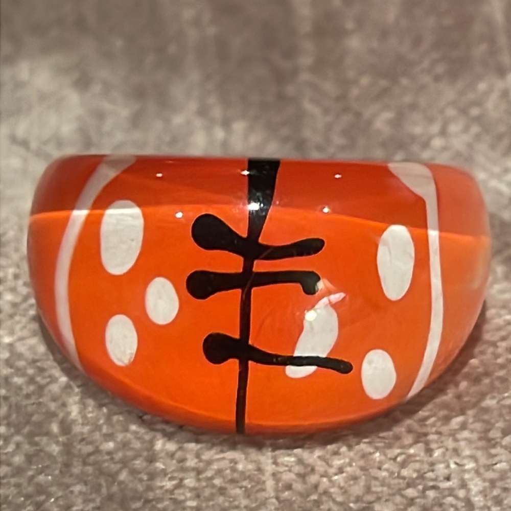 Abstract Art Orange Black & White Lucite Dome Ring 6.75